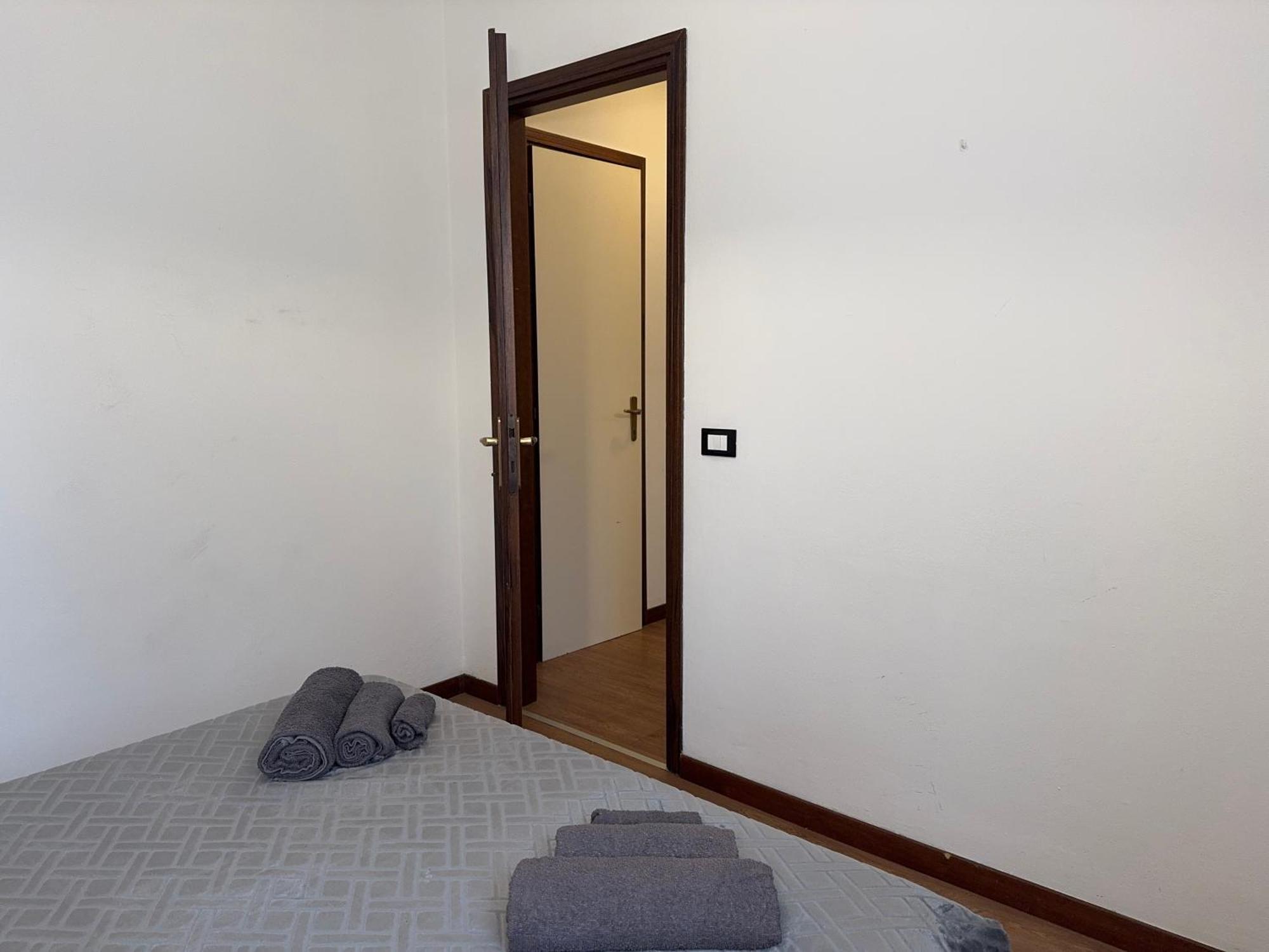 5' From Punta Gro Beach With Free Swimming Pool Sirmione Ngoại thất bức ảnh