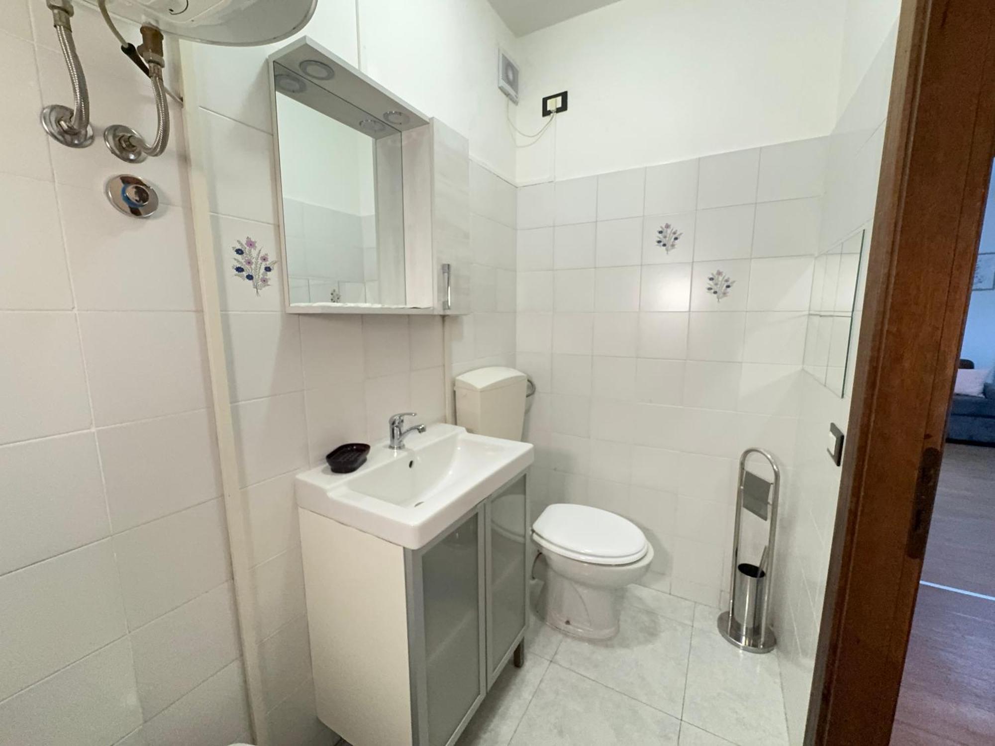 5' From Punta Gro Beach With Free Swimming Pool Sirmione Ngoại thất bức ảnh